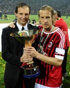AC Milan - Campione d'Italia 2010-2011 Ef785b132450904
